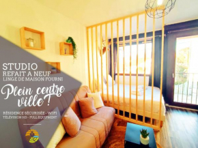 ⁂⁂ STUDIO CLEDICIHOME refait à neuf ! // PLEIN CENTRE VILLE // Rue calme / WIFI ⁂⁂